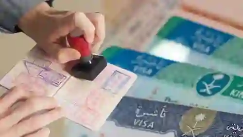 وقف تجديد كل أنواع الزيارات العائلية والشخصية واستثناء واحد فقط لهذه الفئات 