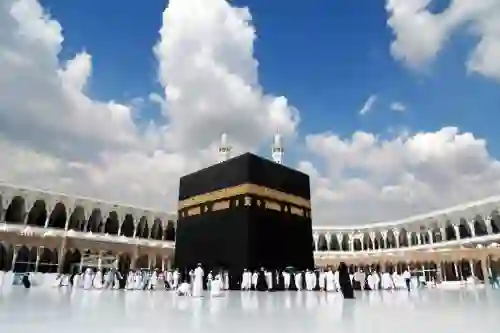 السعودية تتجه لفرض 6 شروط جديدة لاصدار تأشيرات العمرة 