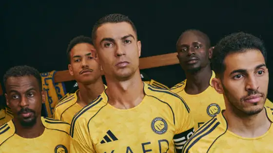 الجزء الذي لم ينتبه له الكثيرون في قميص النصر الجديد الذي صممته اديداس 