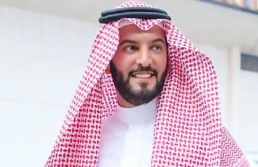 تقارير مسربة تفجر مفاجأة عن حجم ثروة فهد بن نافل 