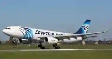 مصر للطيران تصدر إعلان عاجل حول رحلات الحجاج الى جدة