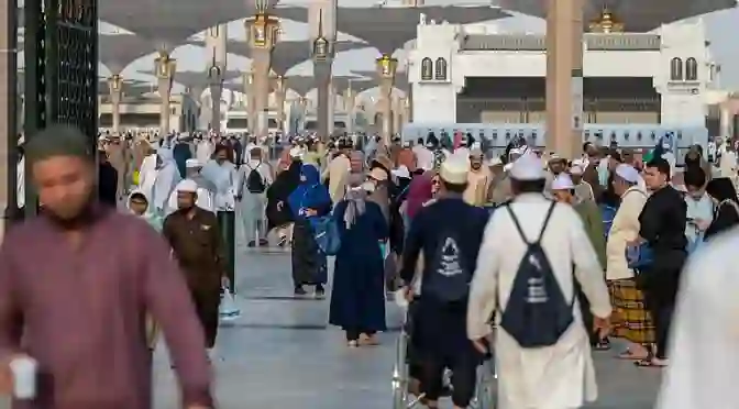 السعودية تعلن عن رقم قياسي تاريخي للمعتمرين 