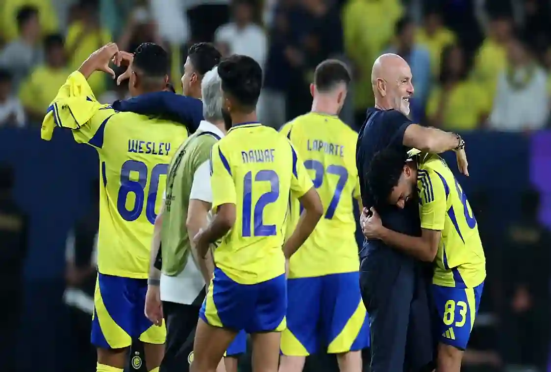 رونالدو ينجح في الاطاحة بمدرب النصر 