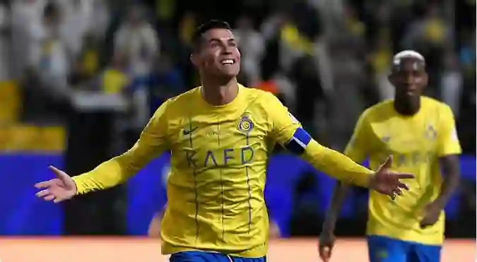 هذا أول شيء فعله كريستيانو رونالدو بعد رحيله عن النصر وأثار غضب الجماهير