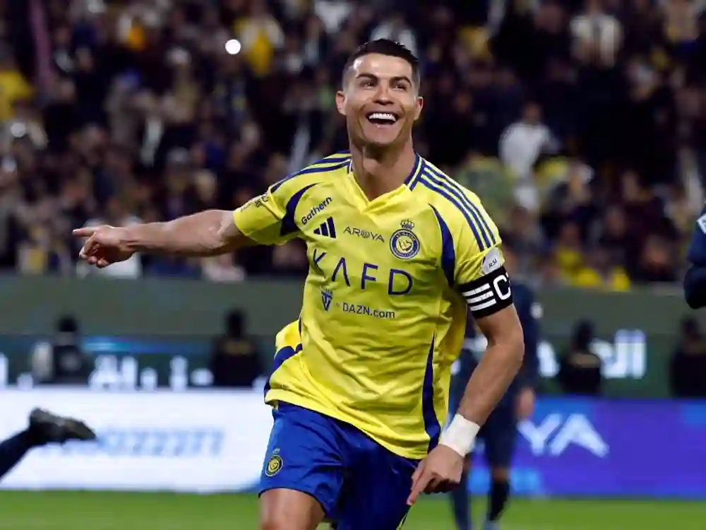 رونالدو يغادر النصر رسمياً ومحاولات أخيرة لإبقائه في السعودية