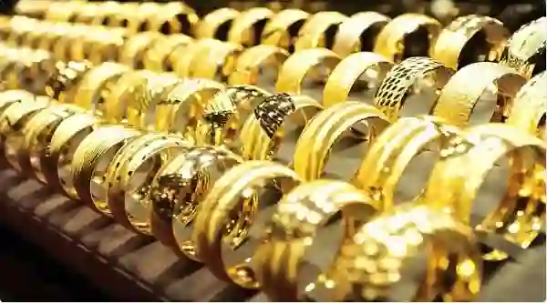 مكاسب جديدة لحاملي الذهب في السعودية بعد وصول جرام عيار 18 لقمة جديدة 
