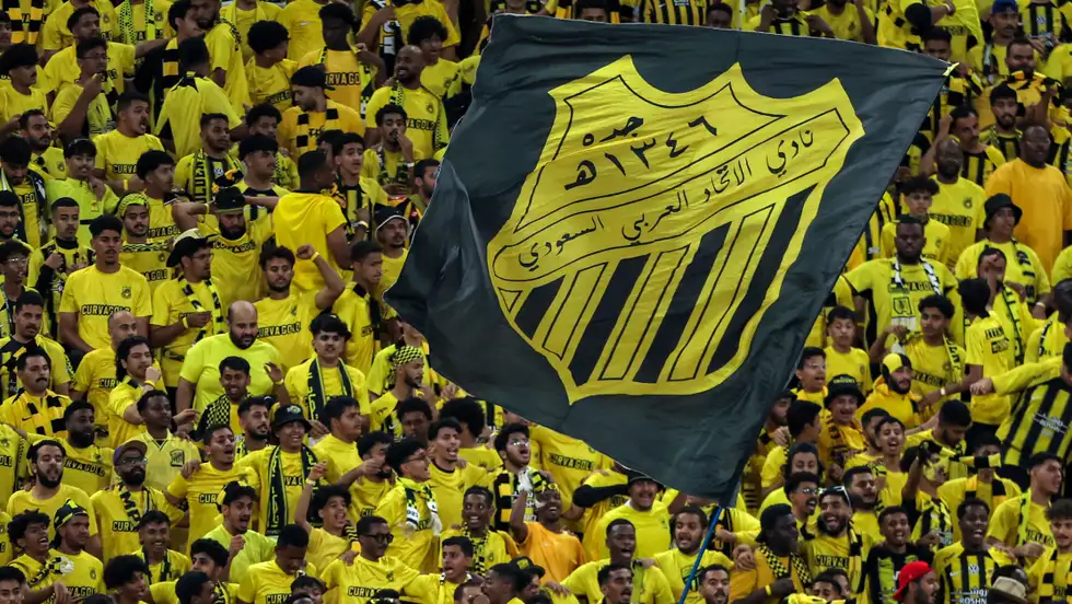 الاتحاد يناقش اسمان كبيران لخلافة بلان وبنزيما يضع العصا في الدواليب